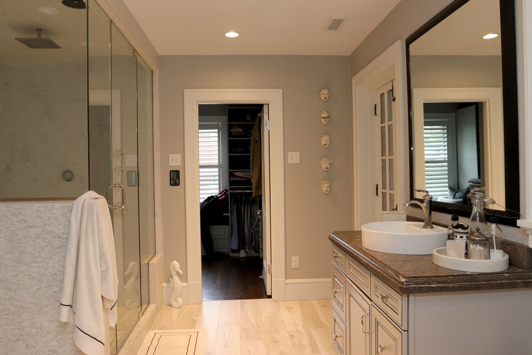 At Home on Kingsbury Place